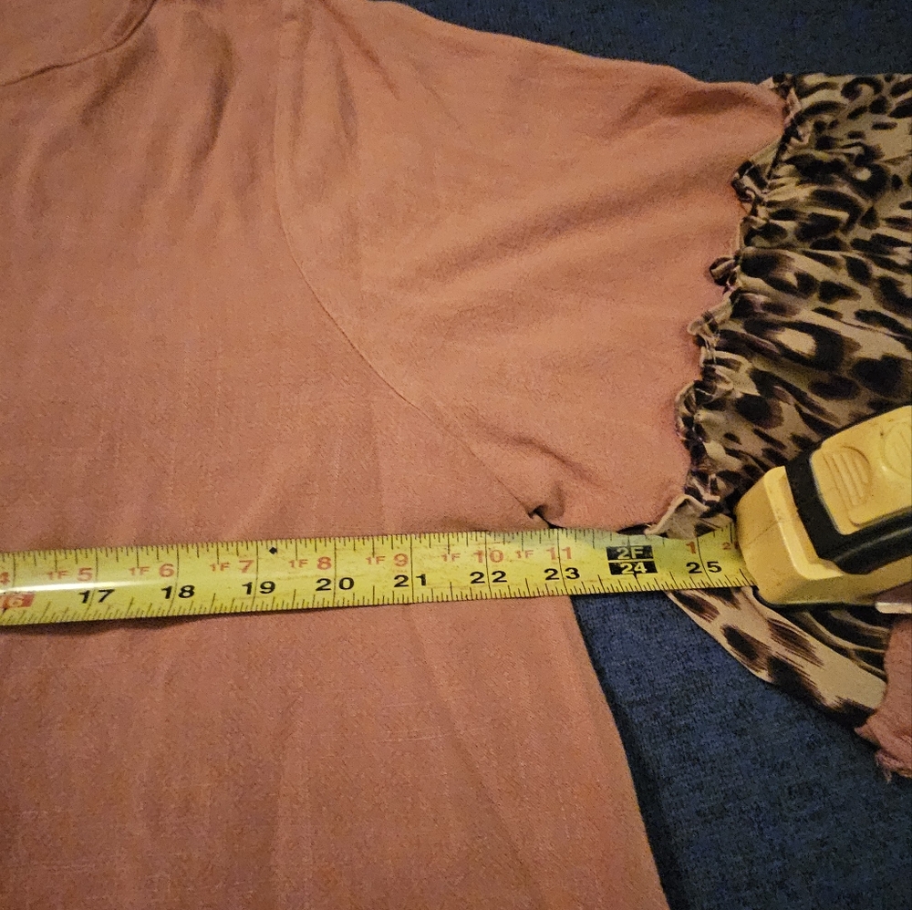UMGEE BURNT ORANGE, LEOPARD ACCENTS, 3/4 SLEEVE TOP. SIZE MEDIUM - Picture 6 of 6